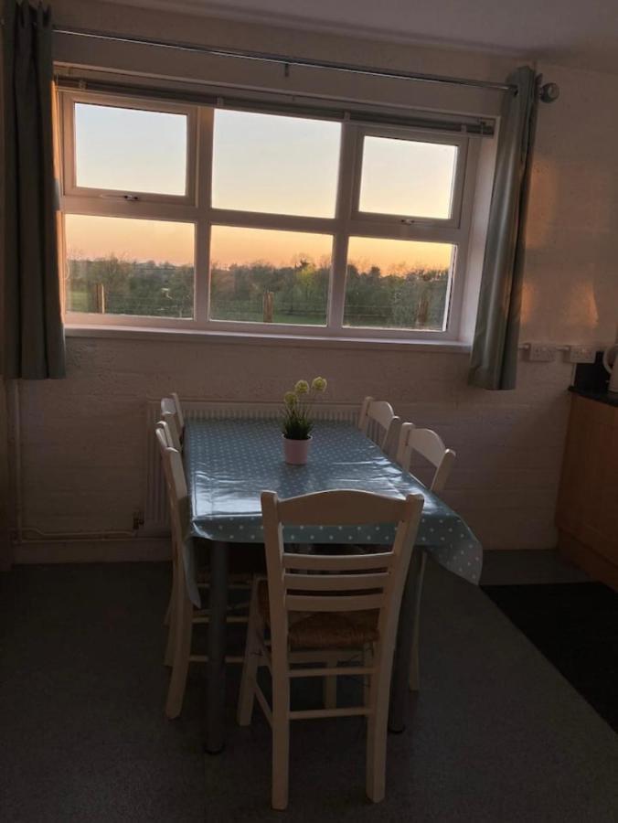 Mill House Studio Apartment Stranocum Dış mekan fotoğraf